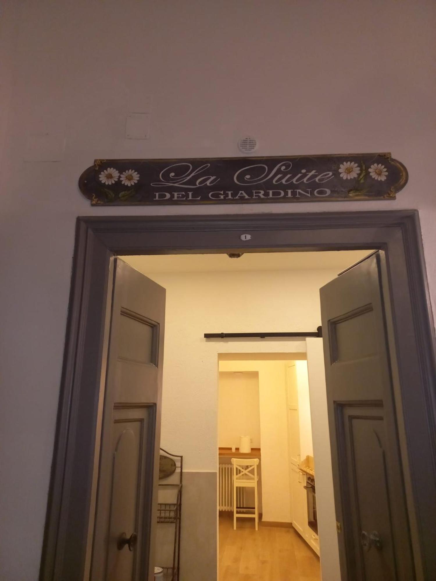 La Suite Del Giardino Naples Luaran gambar